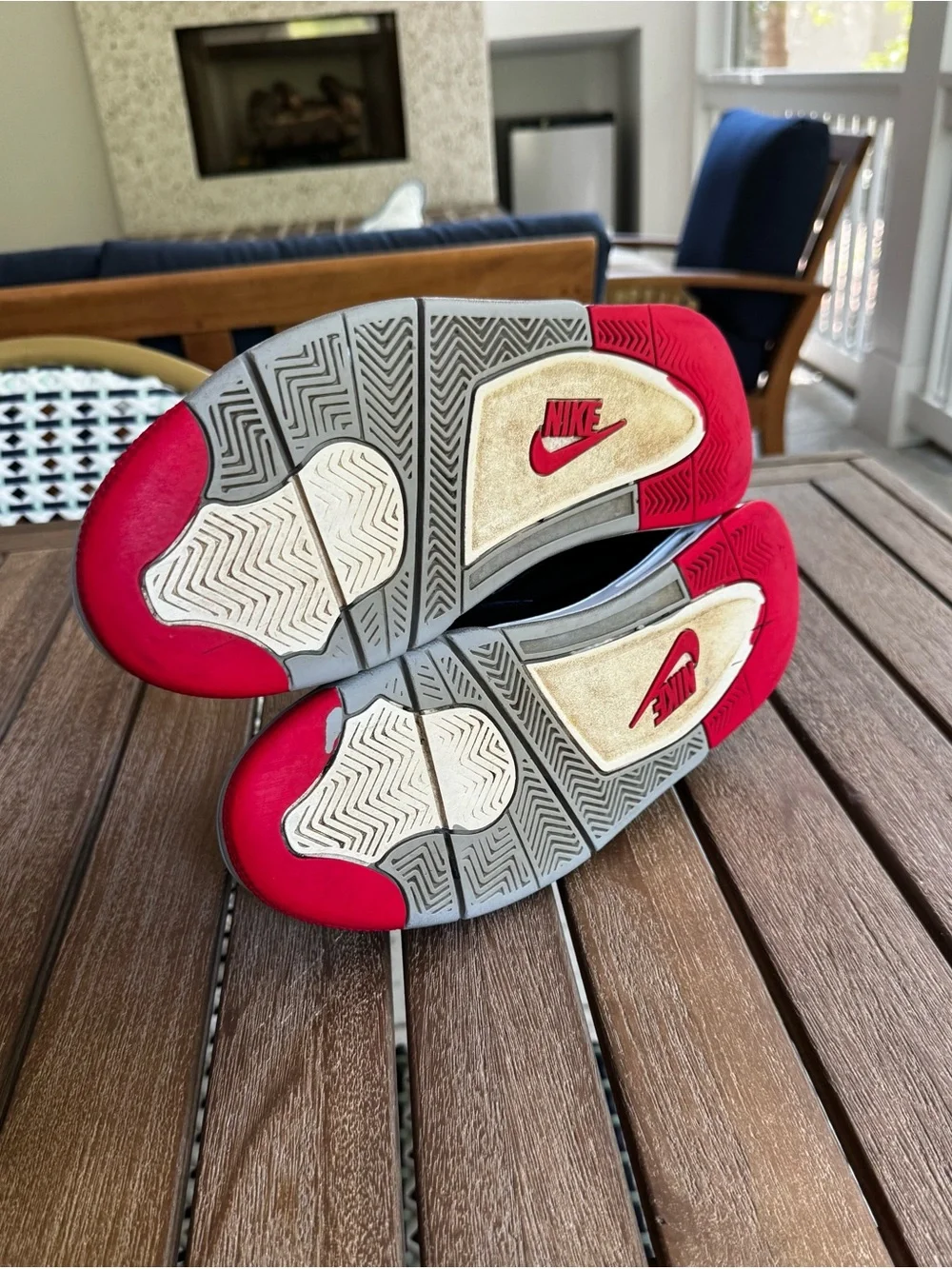 Jordan 4 Bred 2018. Size 10. No box.